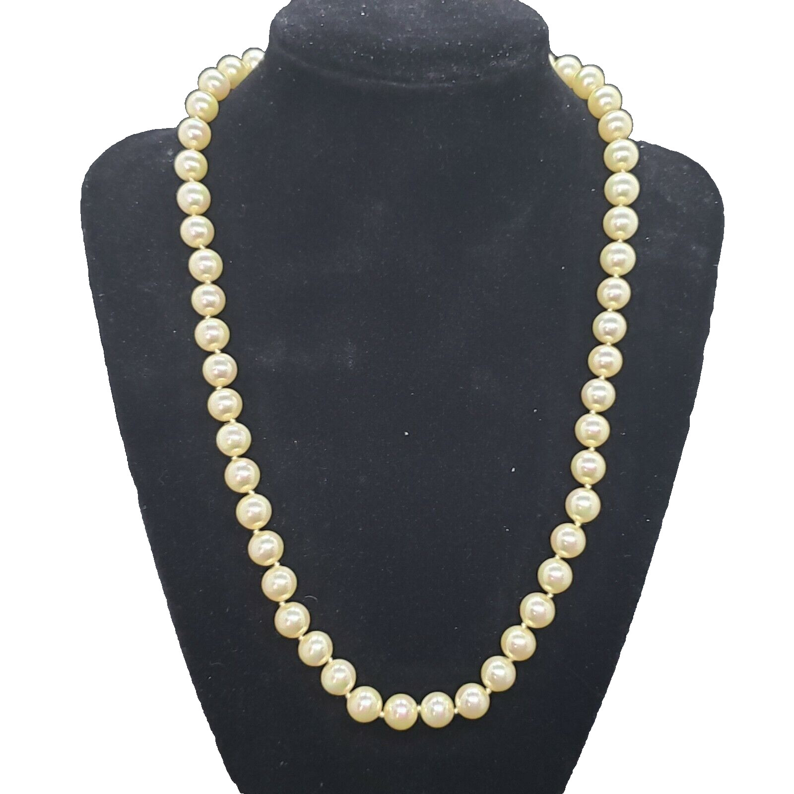 Vintage Faux Pearl Single Strand Necklace Box Tab Clasp Princess Length Classic
