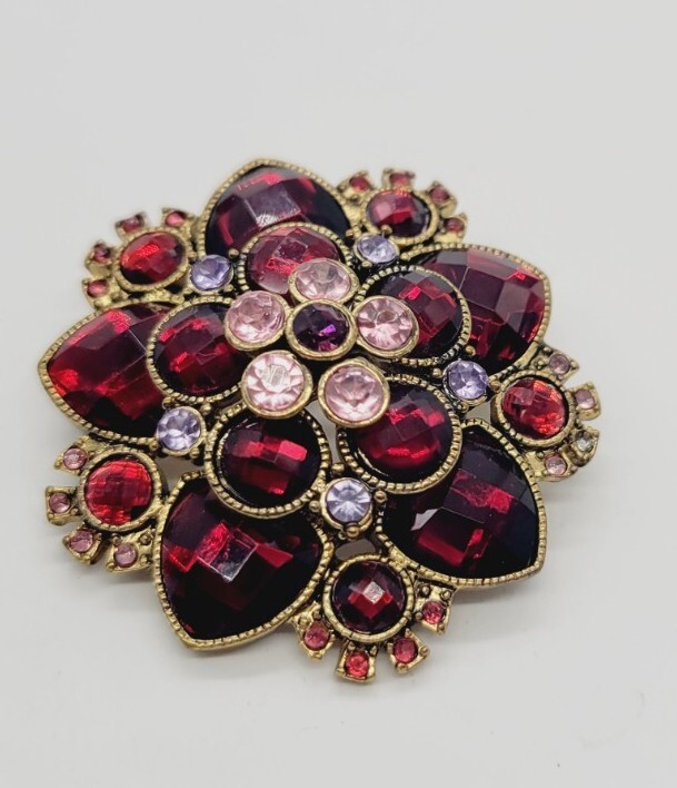 Flower Brooch Pin PURPLE pink Red Gold tone 1.75 in 3D Art Deco Vintage