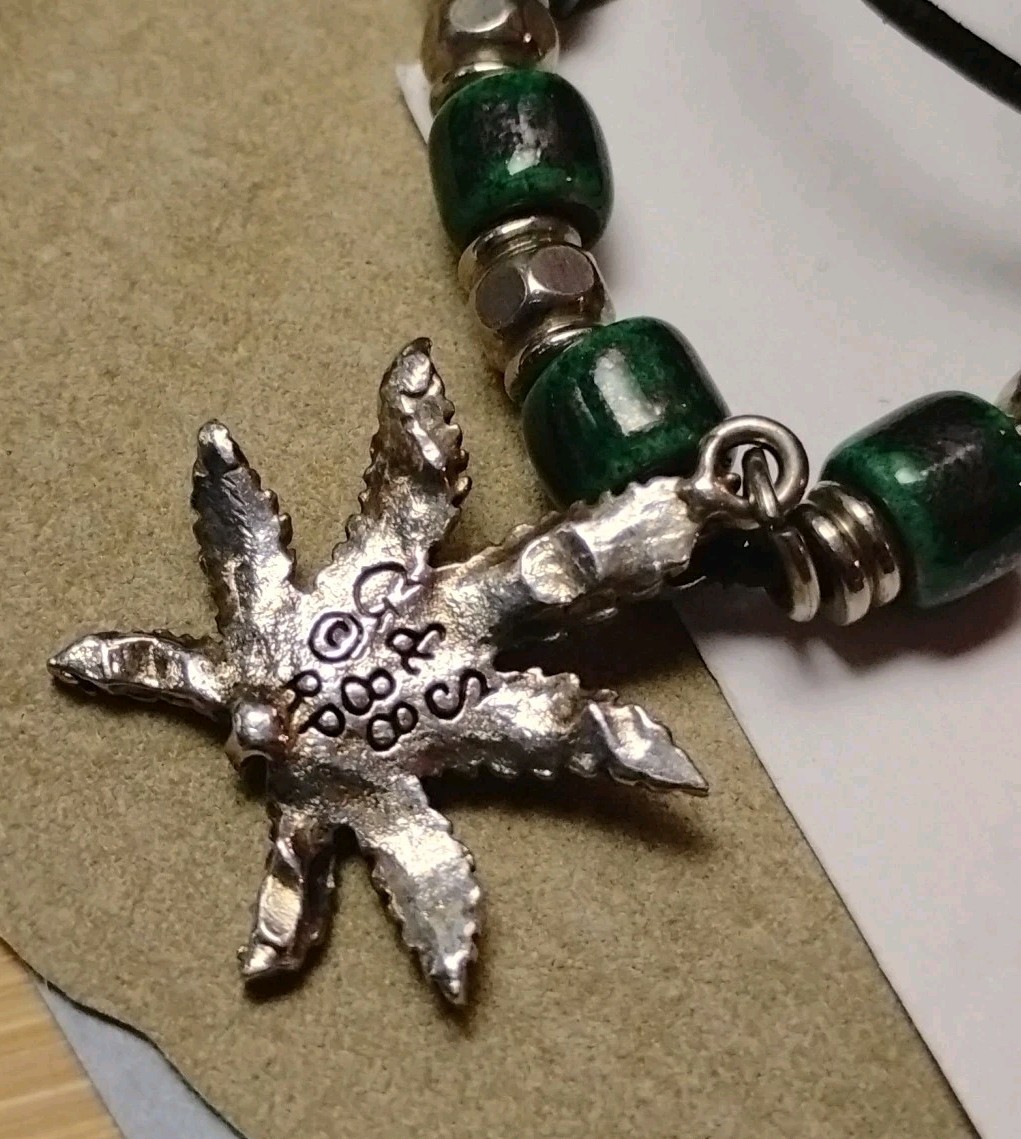 Vtg HEMP/CANNABIS Charm/Pendant Necklace, 20″ Silver Tone, Green Ceramic Beads!