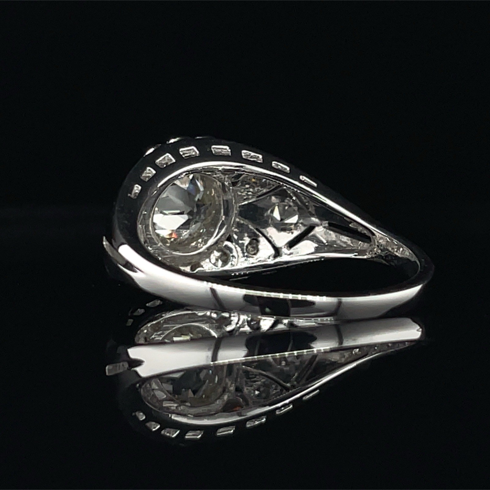 Vintage 1.00 Ctw Old European Cut Bezel Set Diamond Ring 14K White Gold