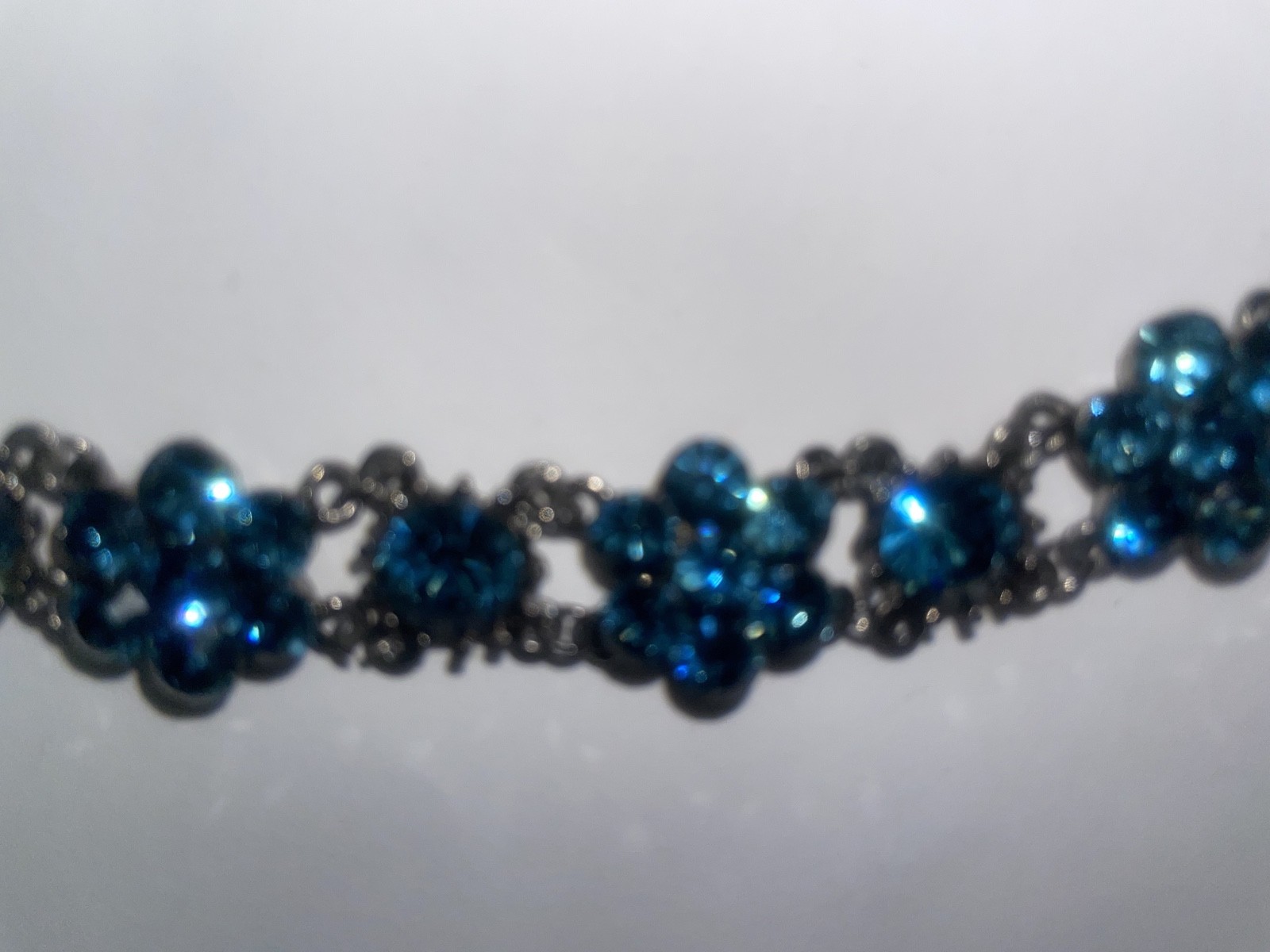 Vintage Austrian Crystal USA Montana Blue 1980’s Station Bracelet 7″