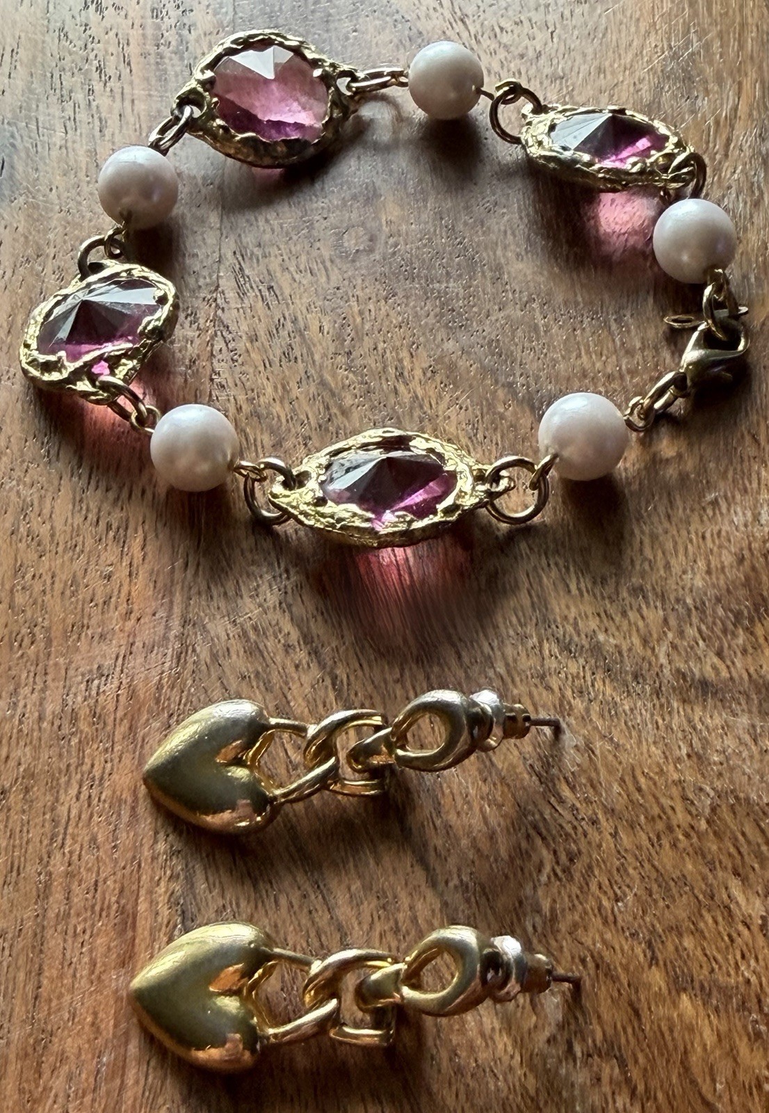 Paired Gold Tone Pink Stone Pearl Bracelet & Heart Dangle Pierced Earrings Korea