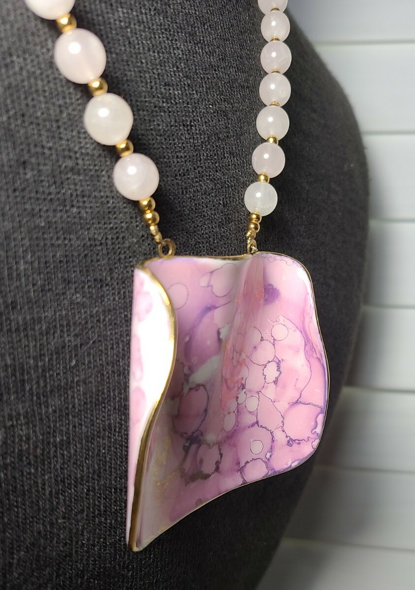 Vintage Costume Faux Agate Stone Pendant Beaded Necklace Purple Pink (K8)