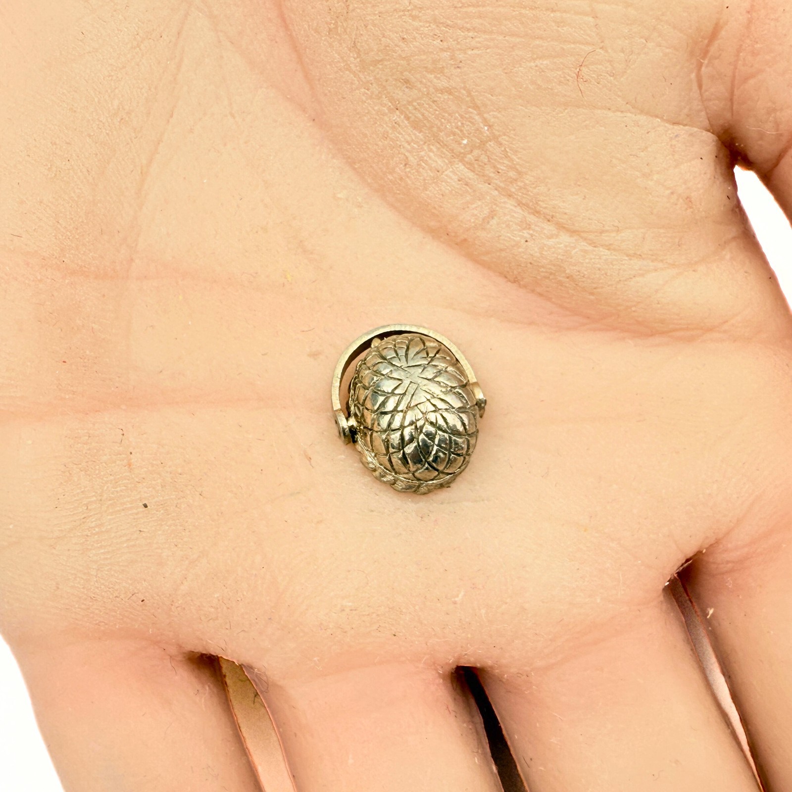 Vintage Amazing Gold Plated Nantucket Basket Pastel Multi Color Glass Charm
