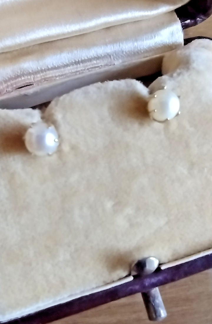 ANTIQUE Victorian BDA 10K Gold 4mm Cultured Pearl Threaded Post Pierced EARRINGS