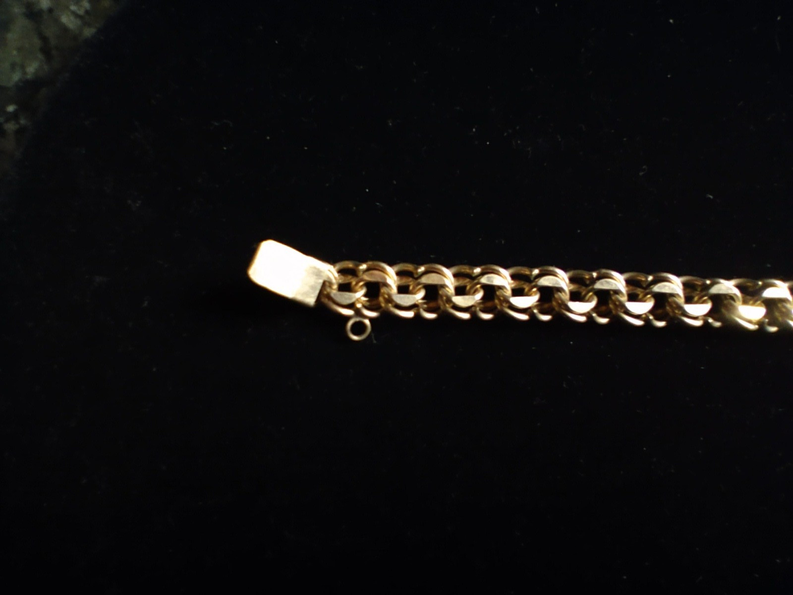 Vtg 12K GF Heavy Double Link Bracelet Safety Chain Locking Clasp 7.5″ 12.8g