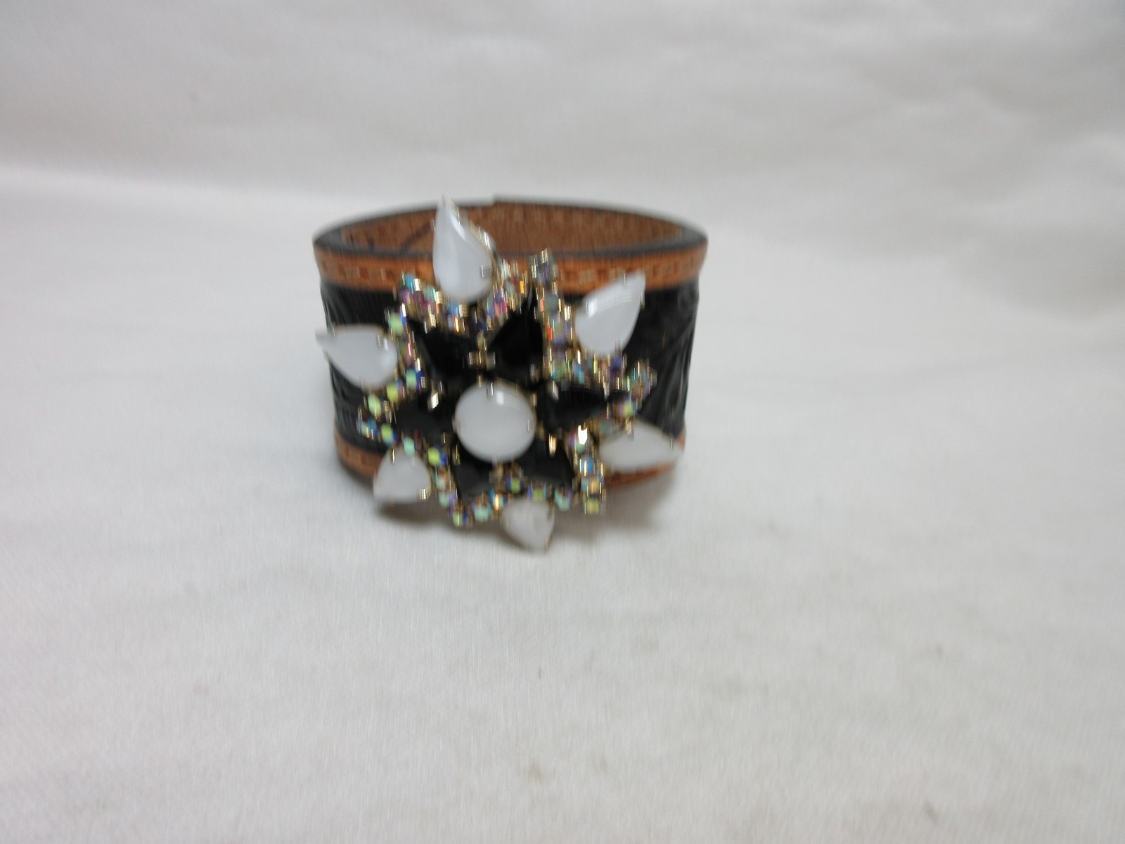 RE-LOVED LEATHER DESIGNS BRACELET WITH RHINESTONE STAR BY KENNEATHIA HAGEN #70