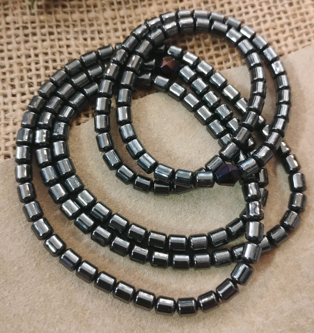 Vtg “Sleek” Hematite Stretch Beaded Necklace and Anklet Set, Accent Beads!