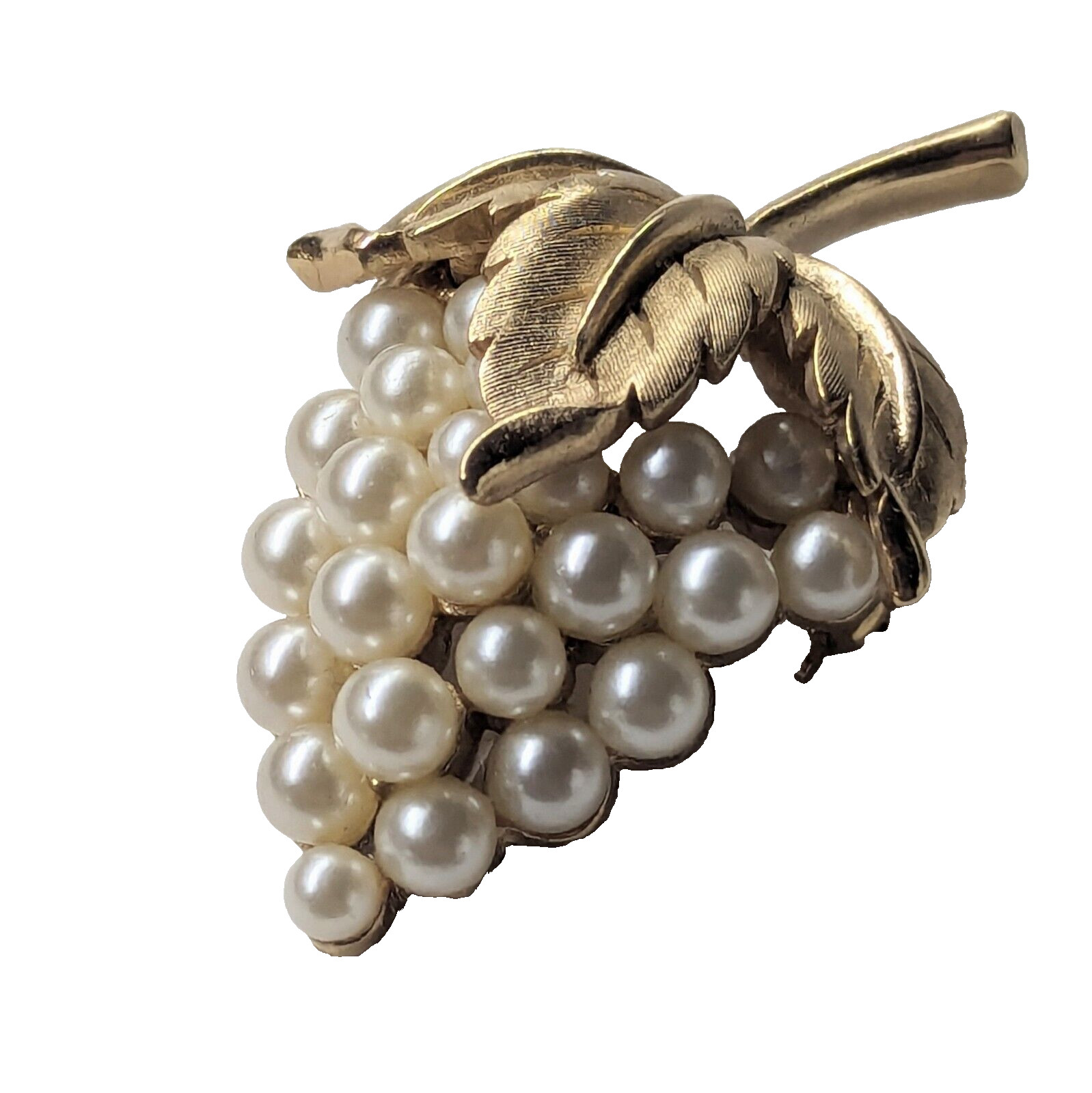 Crown Trifari Grape Cluster Signed Faux Pearl Vintage 1950s Gold Tone Brooch Pin