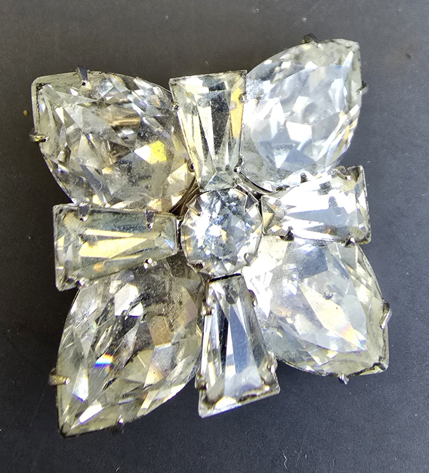 Vintage Weiss Clear Rhinestone Brooch Signed Large Stones