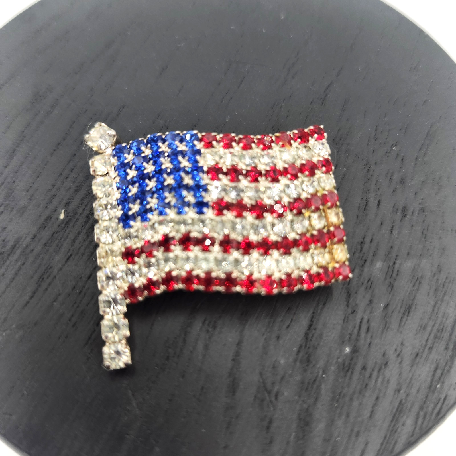 Rhinestone USA American Flag Gold Brooch PIN Stars and Stripes Red White Blue