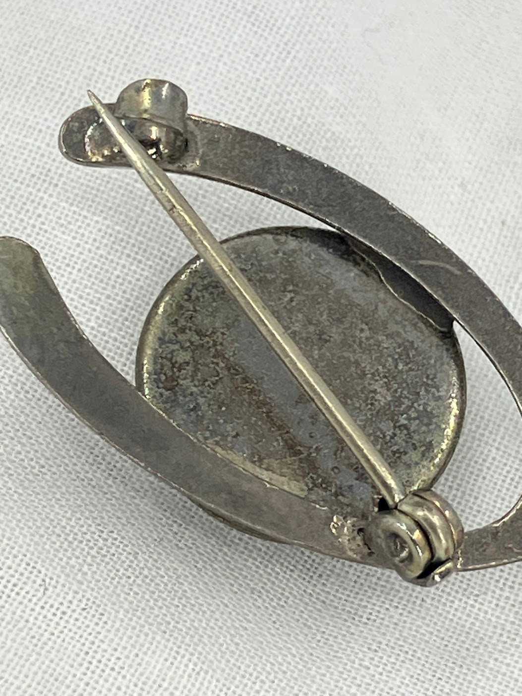 Vintage Reverse Carved Crystal Brooch Equestrian Horse Lucky Pin