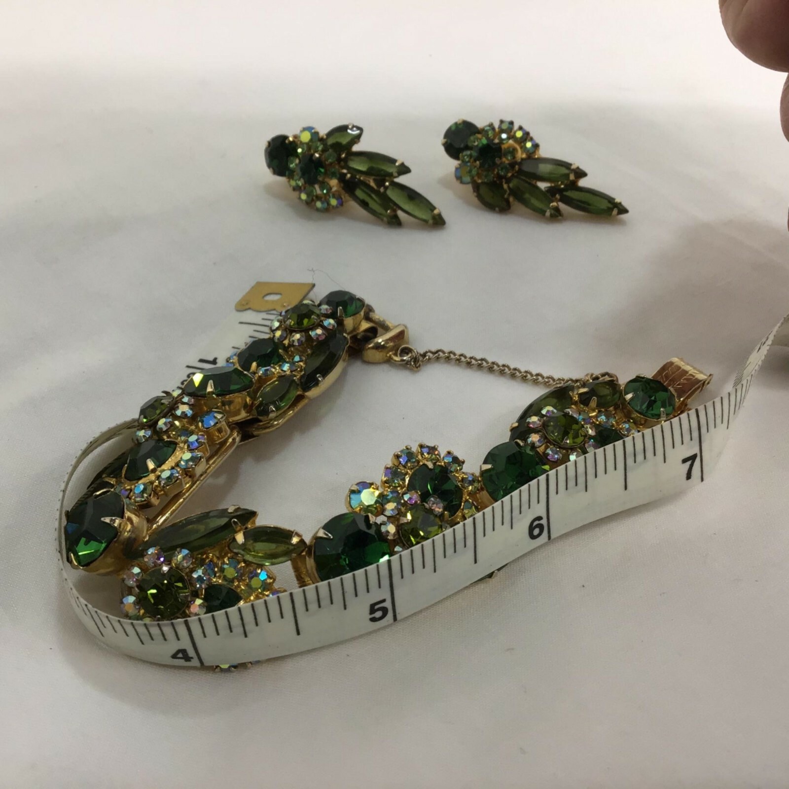 Juliana D&E Vtg 1950s Emerald Green Rhinestone Bracelet & Earrings Set