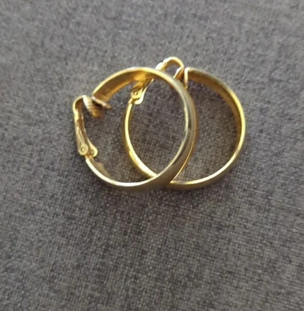 Vintage Hinge Clip on Gold Plate Metal – Wide Hoop Earrings