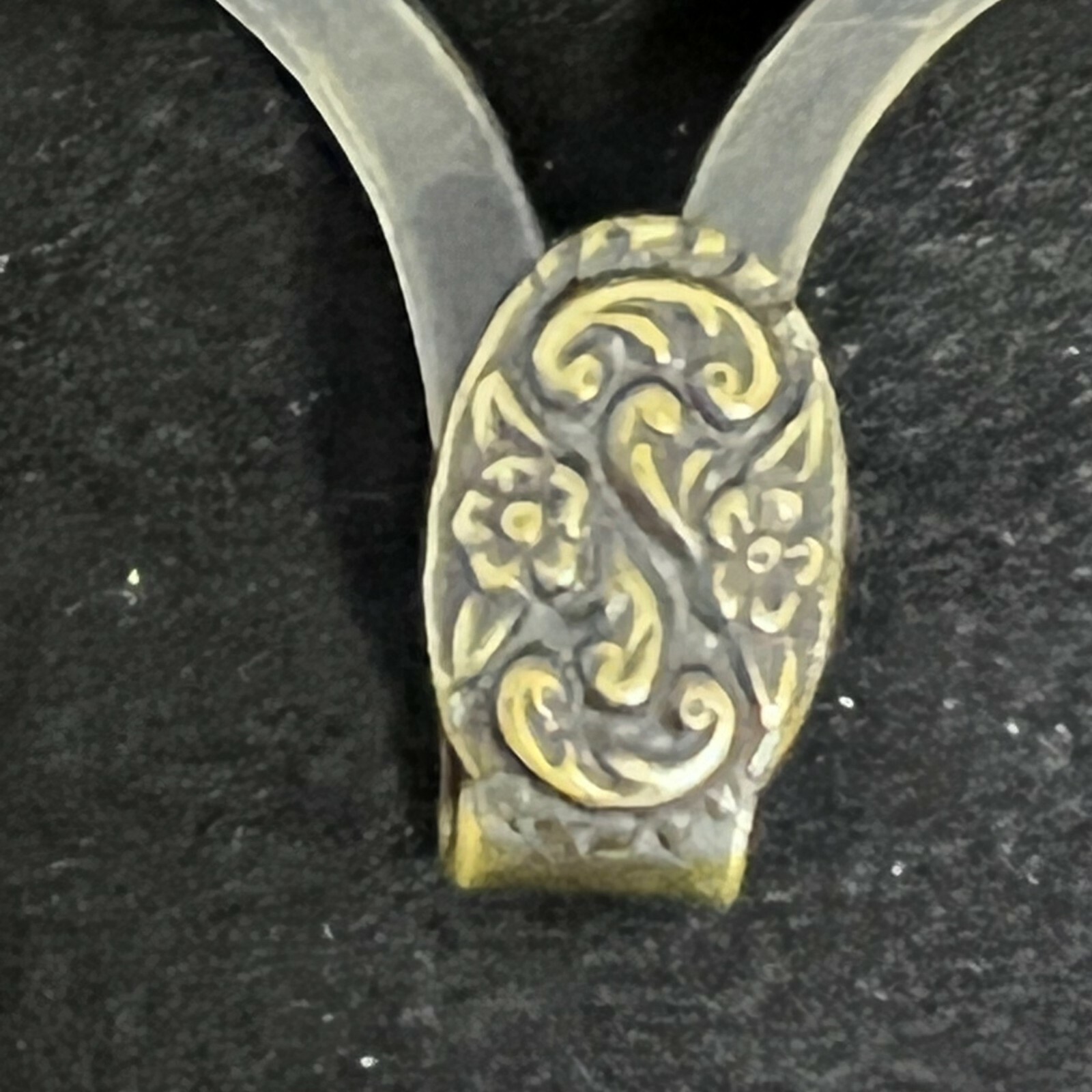 Vintage Gold Tone Hook Brooch With Scrollwork (2701)