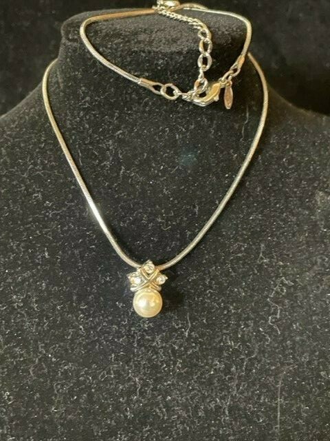 Avon Pearl and CZ Pendant on a 16″ Snake Chain Necklace with 3″ extender