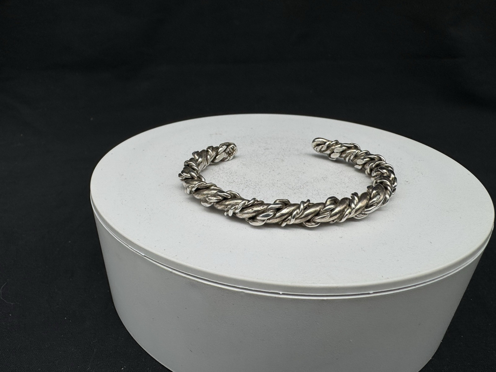 VINTAGE STERLING SILVER TWIST WIRE CUFF BRACELET, 30 grams