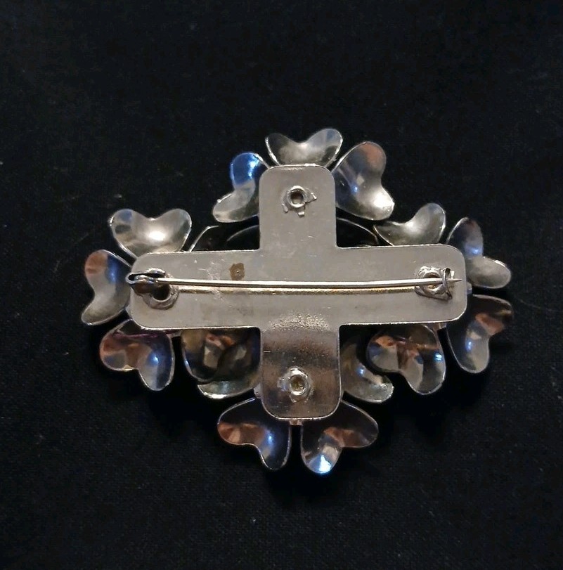 Hearts & Flowers Brooch w/ Aqua Blue Rose Centers 3 ” x 2″ Silvertone Vintage
