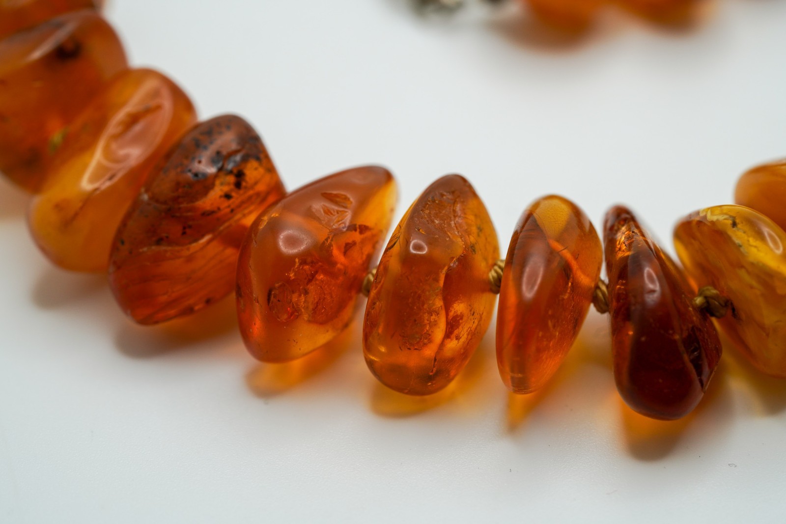 Vintage Chunky Amber Bead Necklace 18″ x 17mm 62g JB45