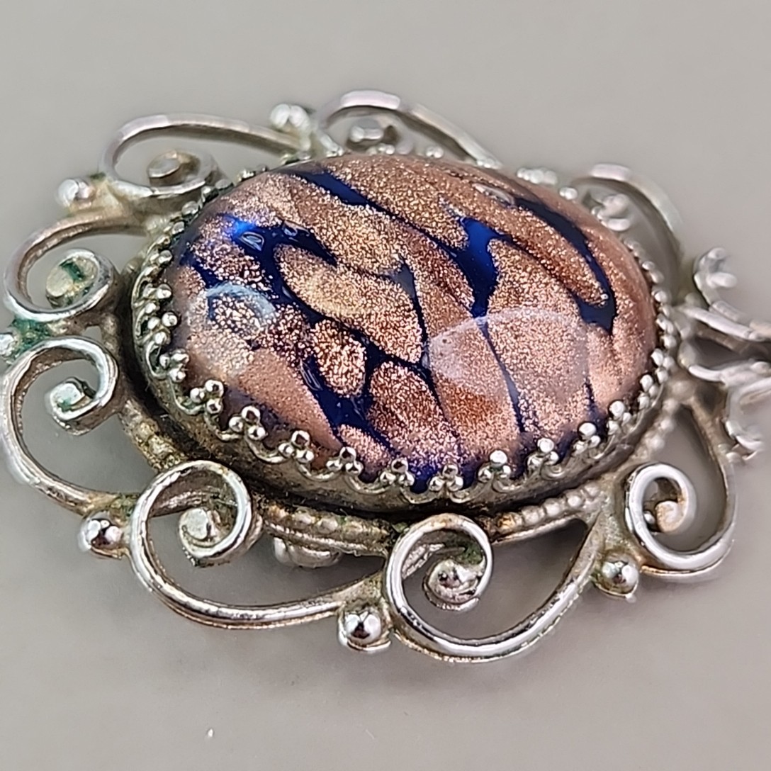 Vintage Foiled Glass Cabochon Brooch Aventurine Glittered Blue Undertone 1.5″