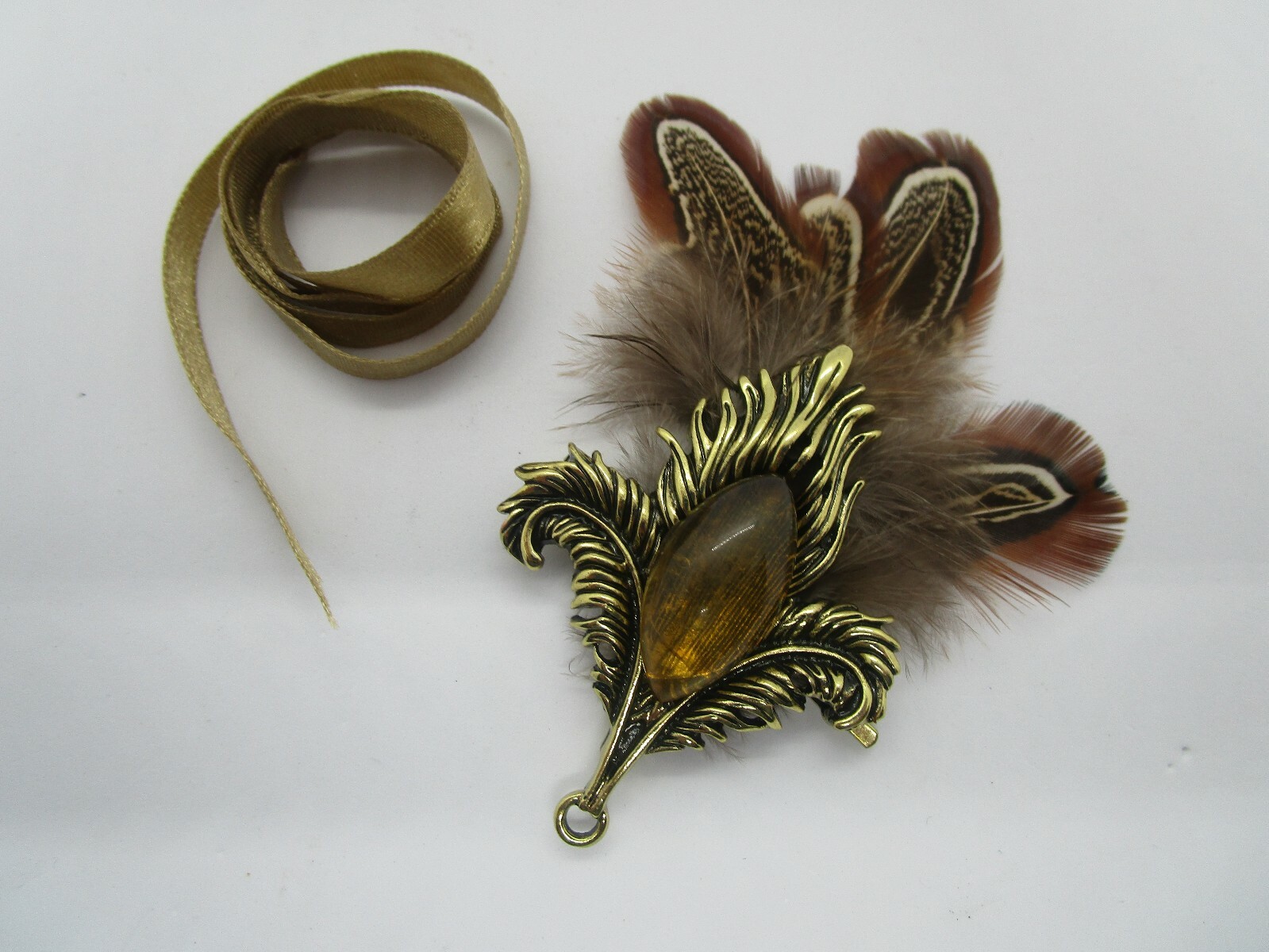 NWT Manual Market Ladies Feather Art Deco Brooch/Hair Clip 2-in-1~ Gold Tone ~