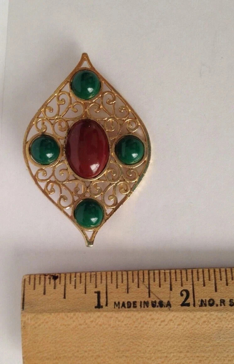 Vintage CORO Signed Red Green Cabochon Gold Tone Brooch Pin