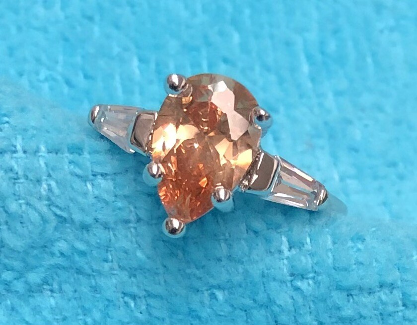 Sterling Silver – Amber Citrine Color Pear Shape Cubic Zirconia Shiny Band Ring