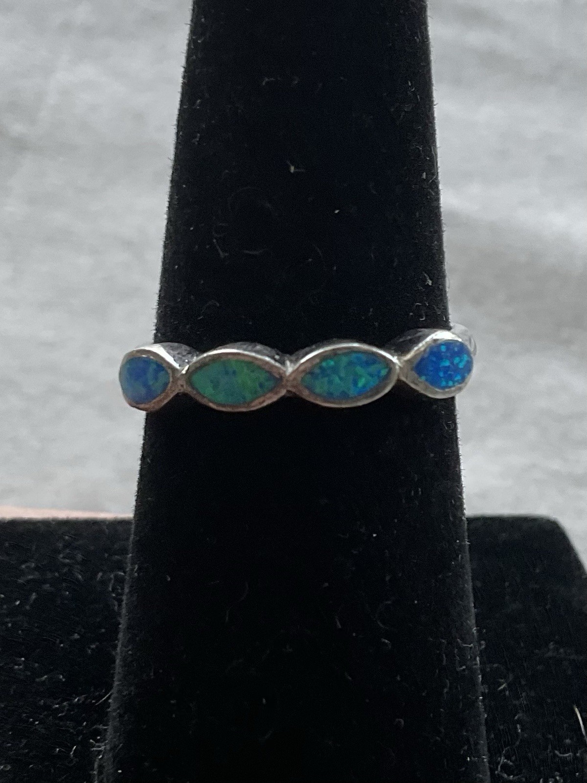 Vintage 925 Sterling Silver blue simulated opal stone Ring Size 6.5 Estate Jewel
