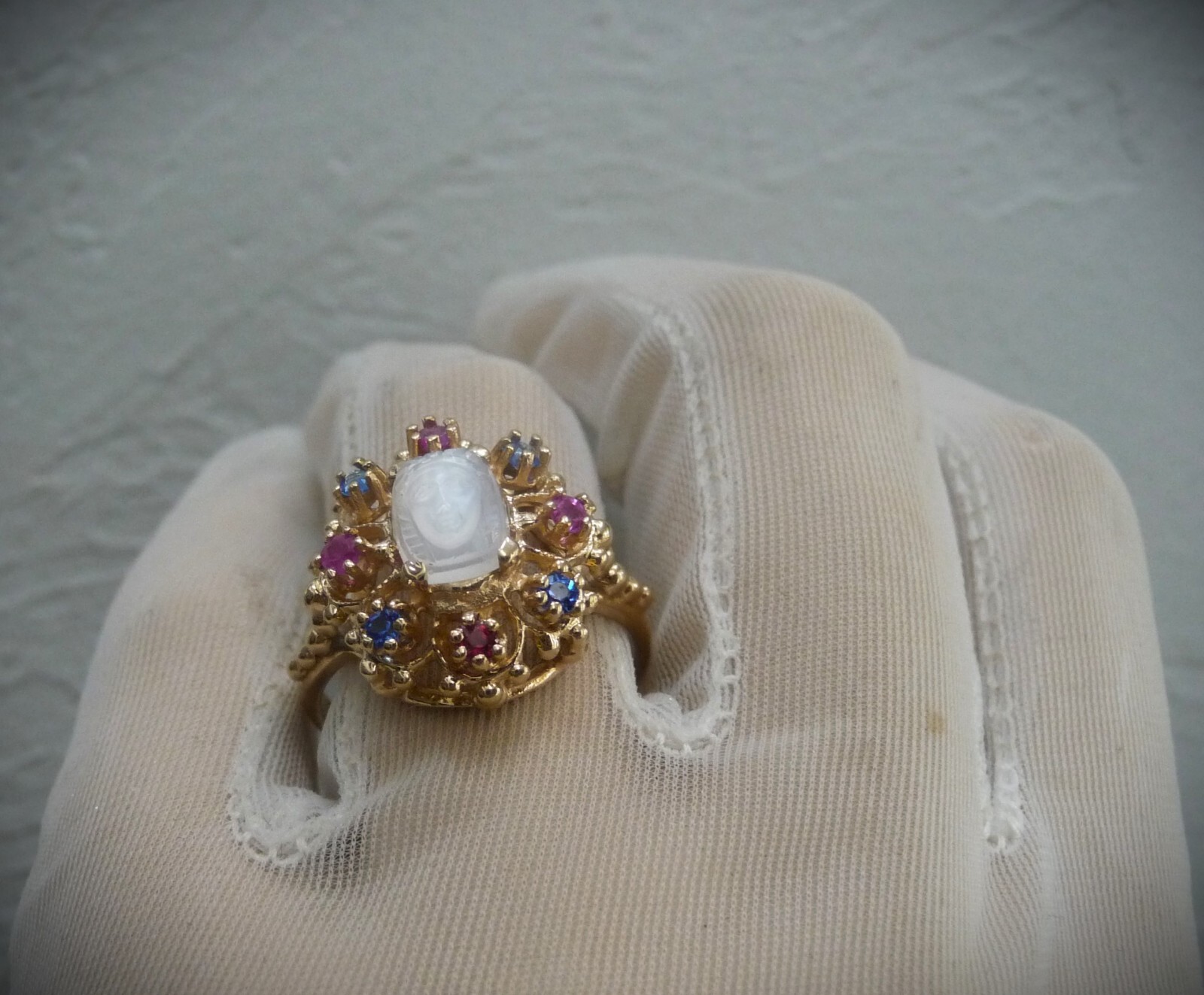 AMAZING RARE VINTAGE 14K ETRUSCAN MEDUSA MOONSTONE RUBY SAPPHIRE HALO RING!