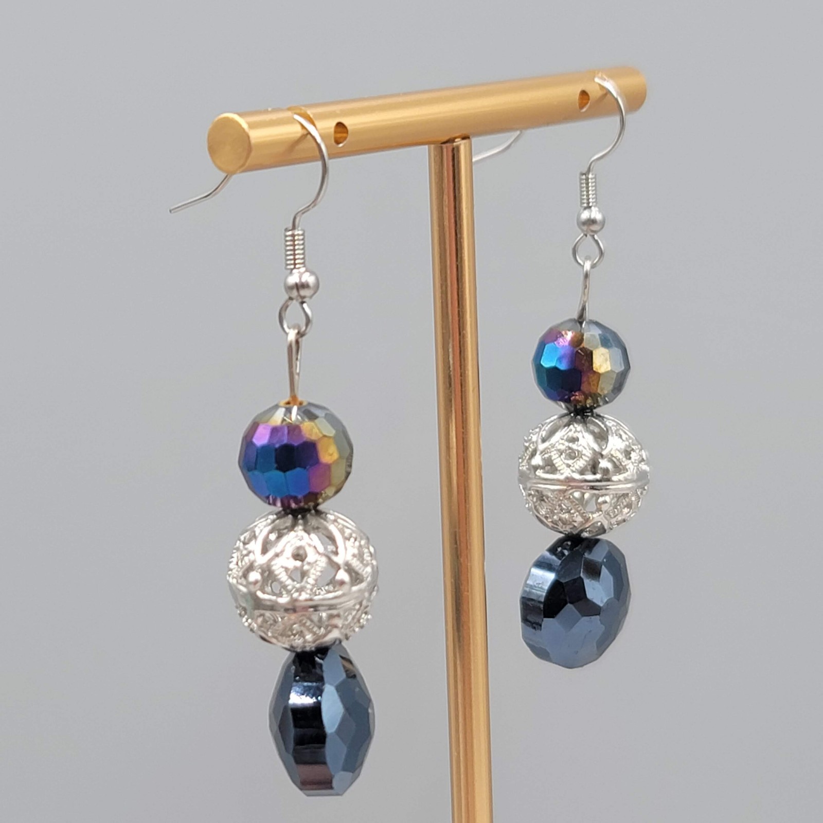 Vintage Beaded Pierced Earrings Filigree Silver tone Dangle 1.5″