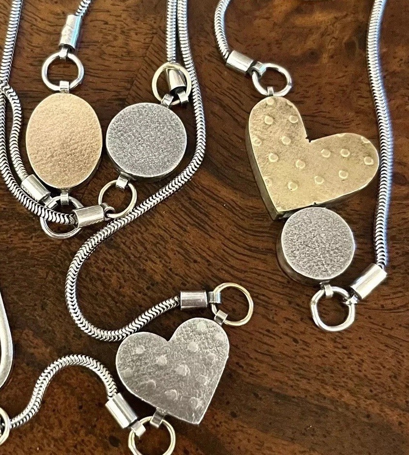 Vtg Estate Mid Century Modernist Textured Sterling Gold Hearts Station Necklace