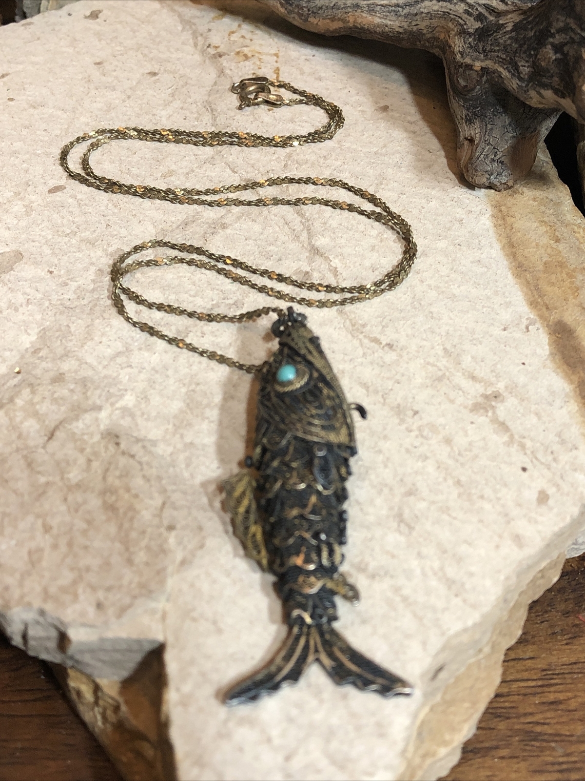 925 Sterlind Cannetille Turquoise Eyed Articulated Fish Locket Pendant Necklace