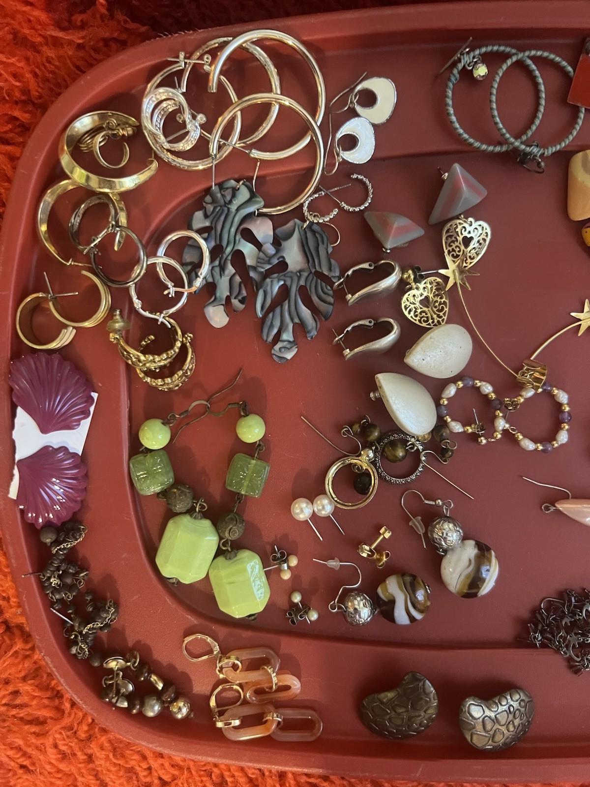 Vintage & Mod. Jewelry Lot Earrings Pierced Some Signed
