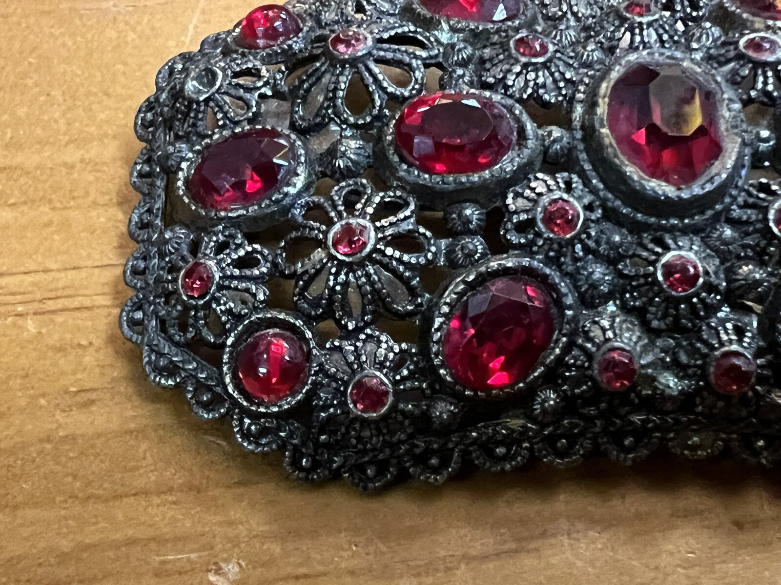 Vintage Signed NE New England Glass Works Rectangular Brooch Red Stone Floral