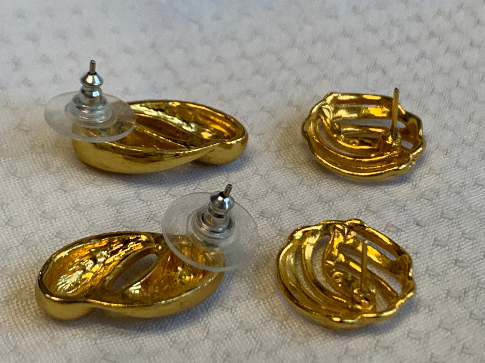 Vtg Earring Lot Costume Jewelry Monet LTR Avon Camphor Glass Enamel Faux Gems