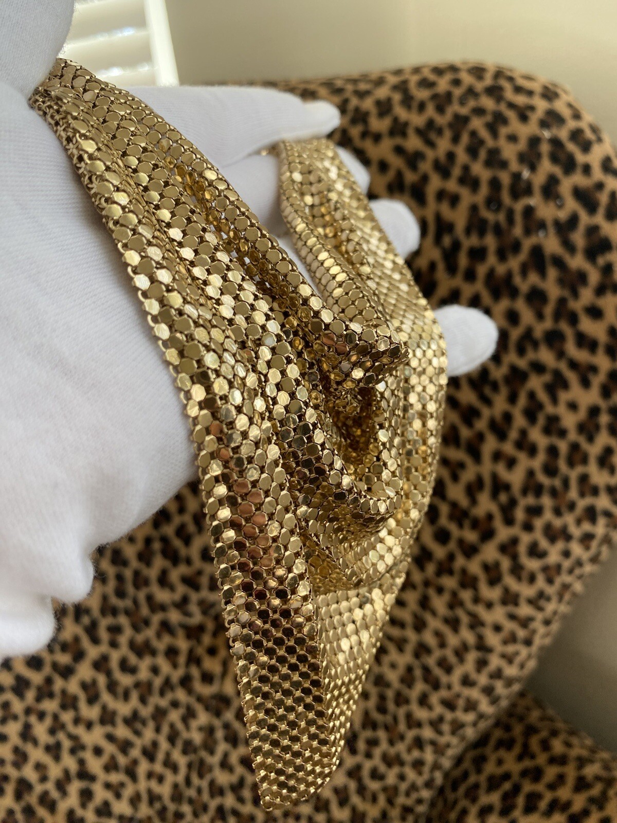 Vintage WHITING & DAVIS Bag Purse Co Gold Mesh Disco Retro Necklace Video!