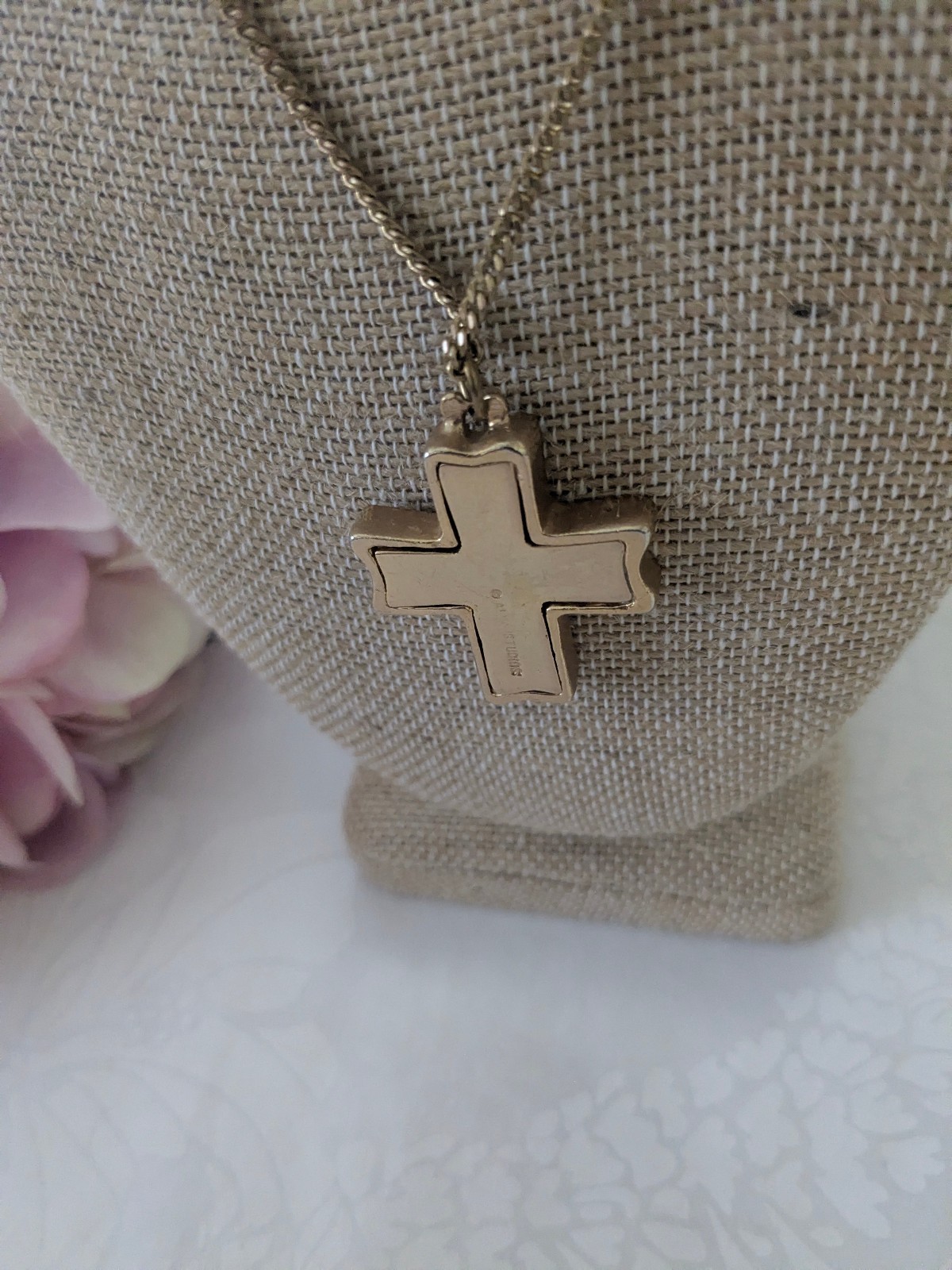 Vintage Alva Studios Museum Replica Cross Pendant Gold Tone Necklace
