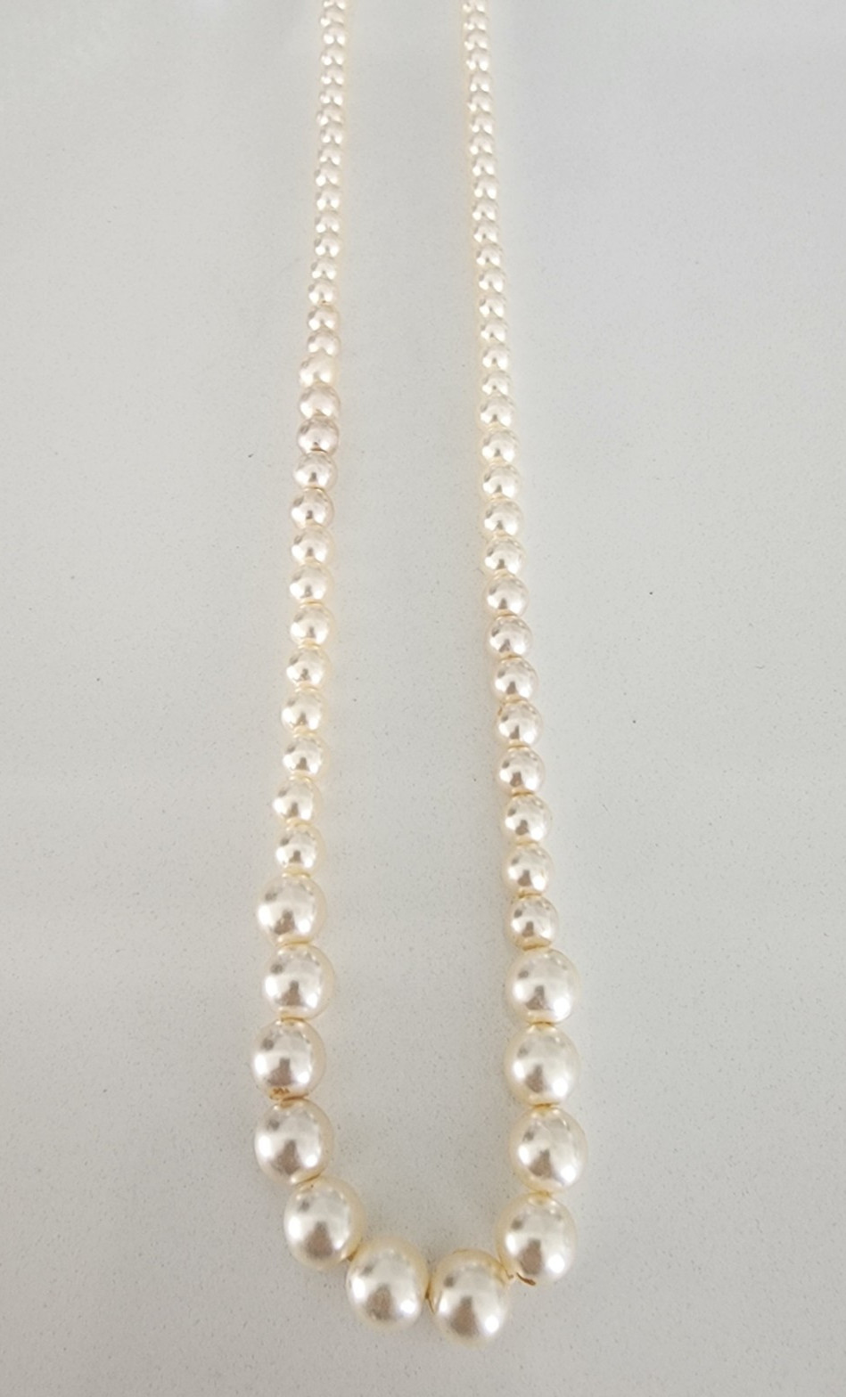 Vintage 28″ Graduated 1 cm Ivory Faux Pearl Necklace – Jewelry