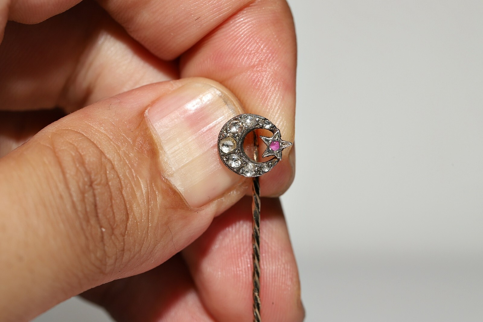 Antique 1900s Ottoman 10k Gold Natural Rose Cut Diamond Decorated Moon Brooch