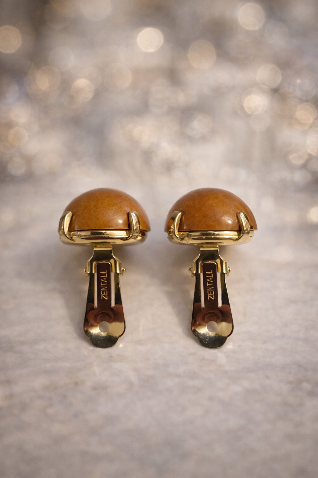Vintage Zentall Clip On Earrings Amber Brown Domed Cabochon Gold Tone 2cm X 2cm