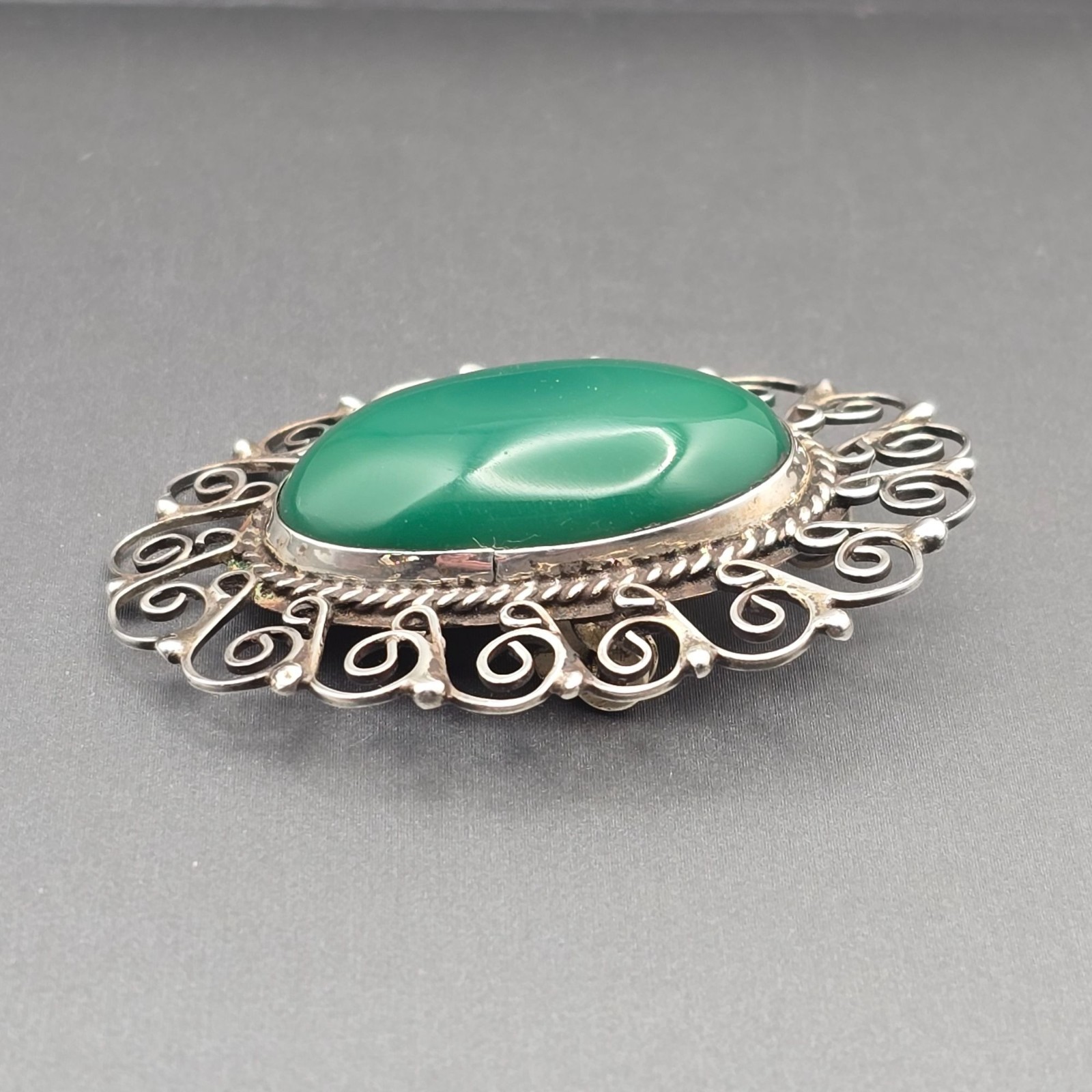Vintage Mexican Sterling Silver Brooch Green Onyx Pendant 925 Filigree Statement