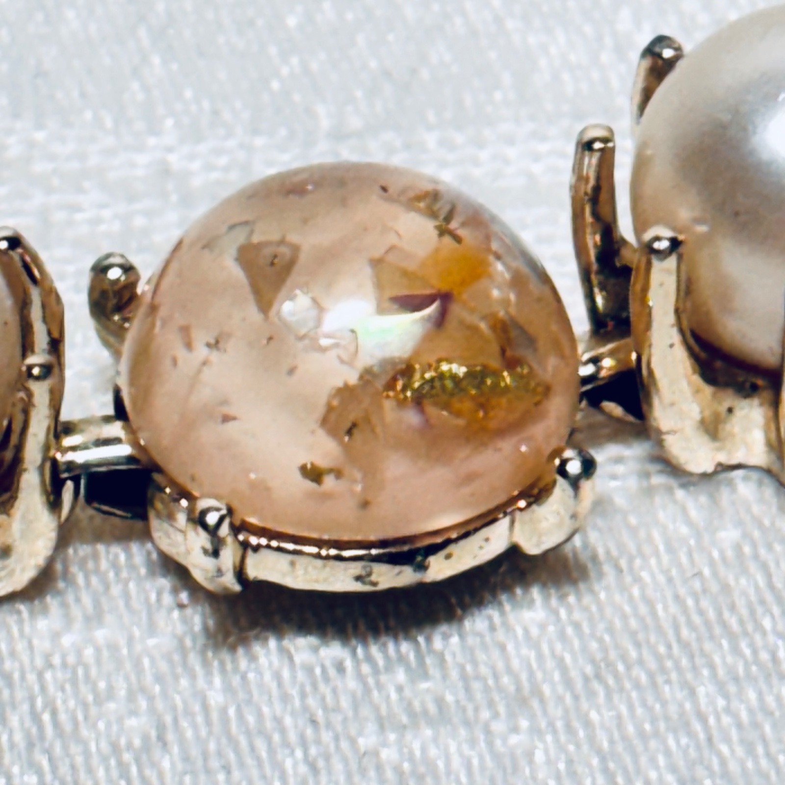 CORO pink confetti Lucite cabochon faux pearl bracelet fold over clasp vintage