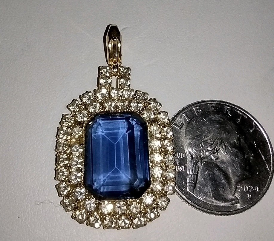 Vintage Hobe Gold Tone Blue Glass, Clear Rhinestone Pendant Only