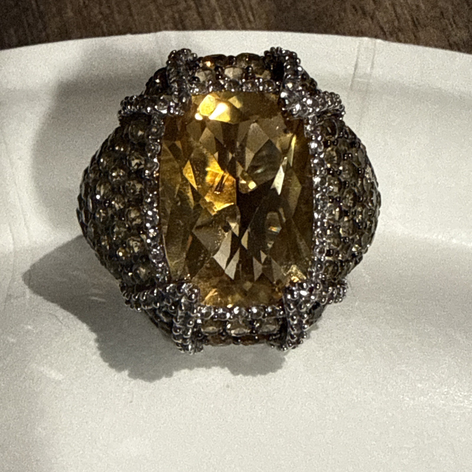 Fabulous 925 Silver Ring Size 7 Ring Beautiful faceted Citrine Stone w/ CZ 7.5g