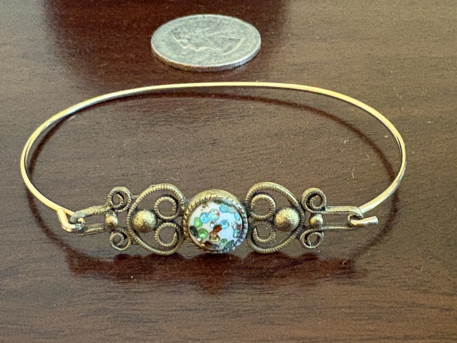 Vintage Gold-Toned Bangle Bracelet