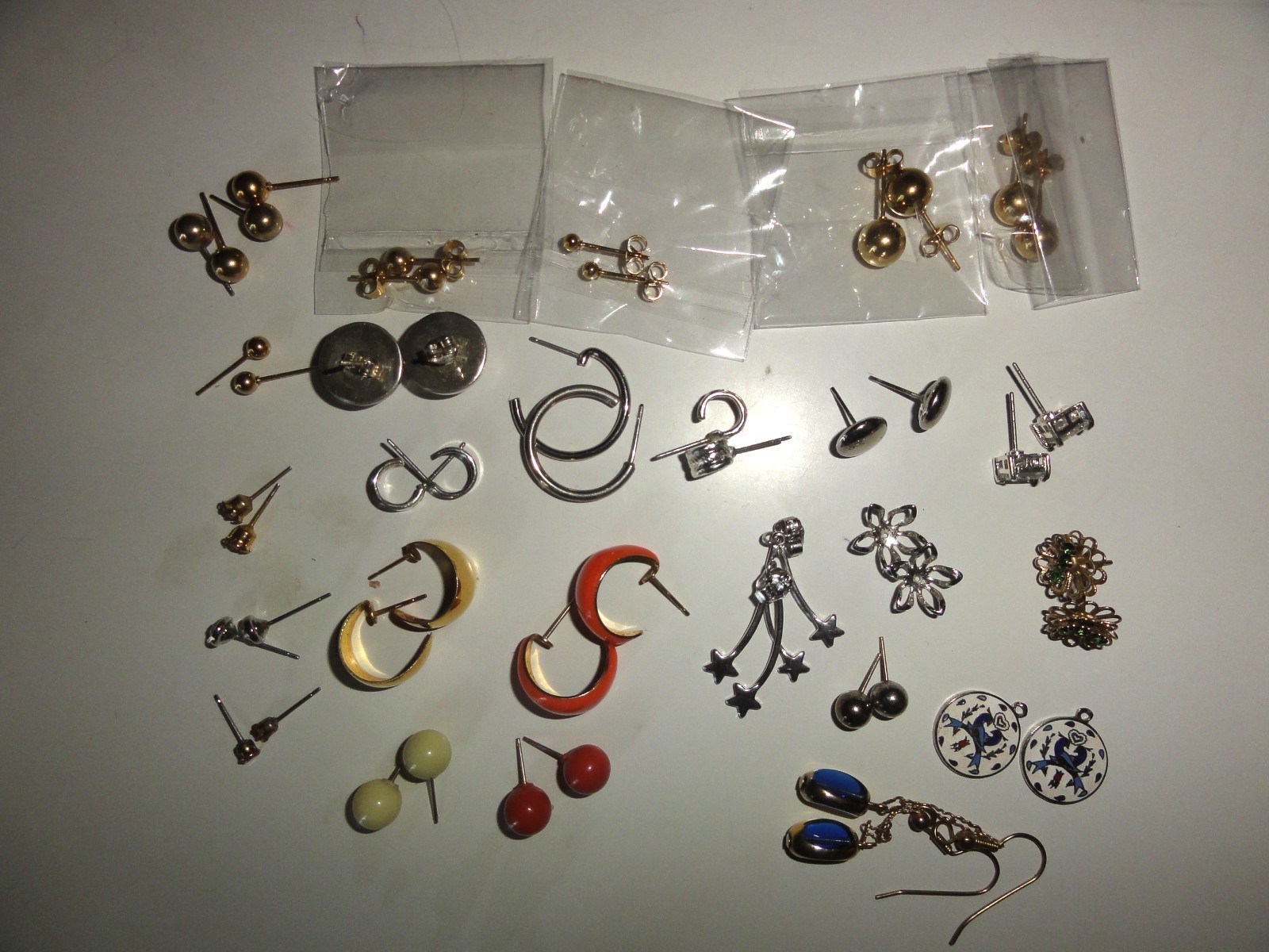 LOT of MISC JEWELRY — NOT JUNK! FOR THE COLLECTOR OR RESELLER OR CRAFTSPERSON!