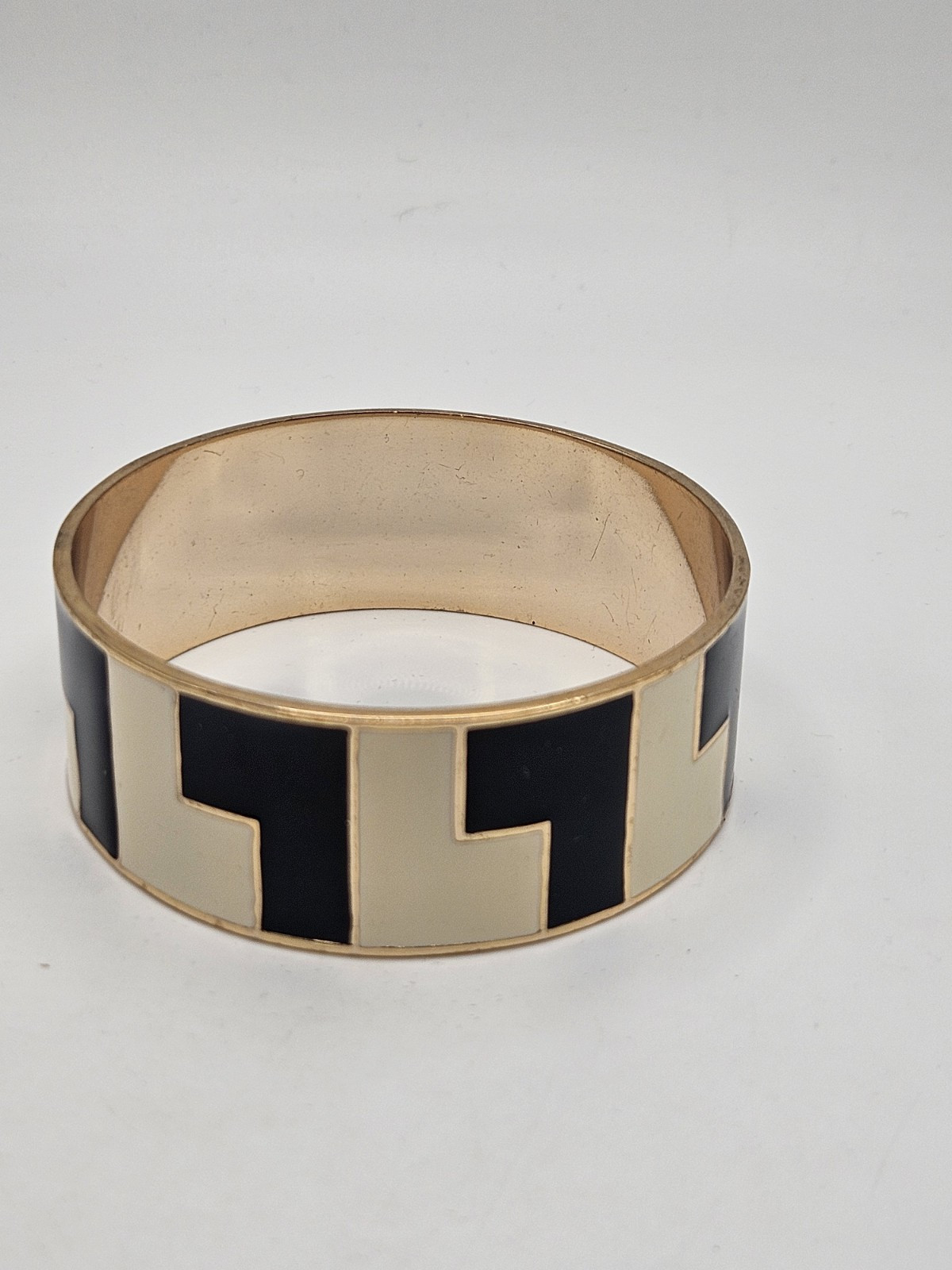 Vintage Gwen Stefani LAMB Black And White Enamel Gold Tone Bangle Bracelet