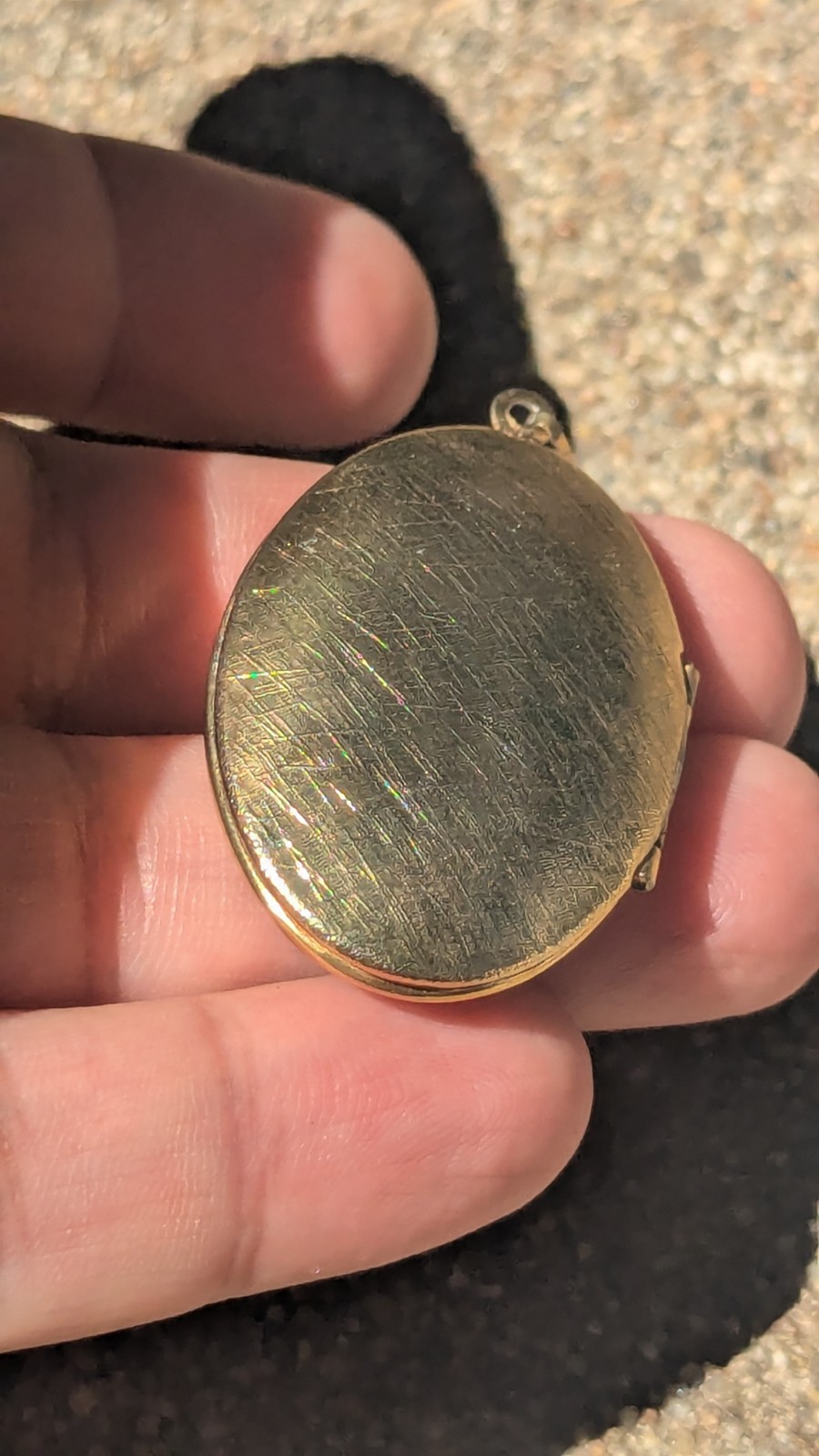 VINTAGE 1971 Fran Moore Moppetts Locket Necklace Gold Tone