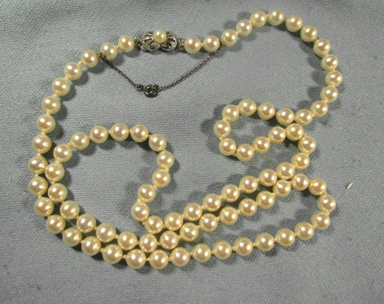 Vintage Cultured Saltwater Pearl Necklace Solid 835 Silver Clasp W. Original Box