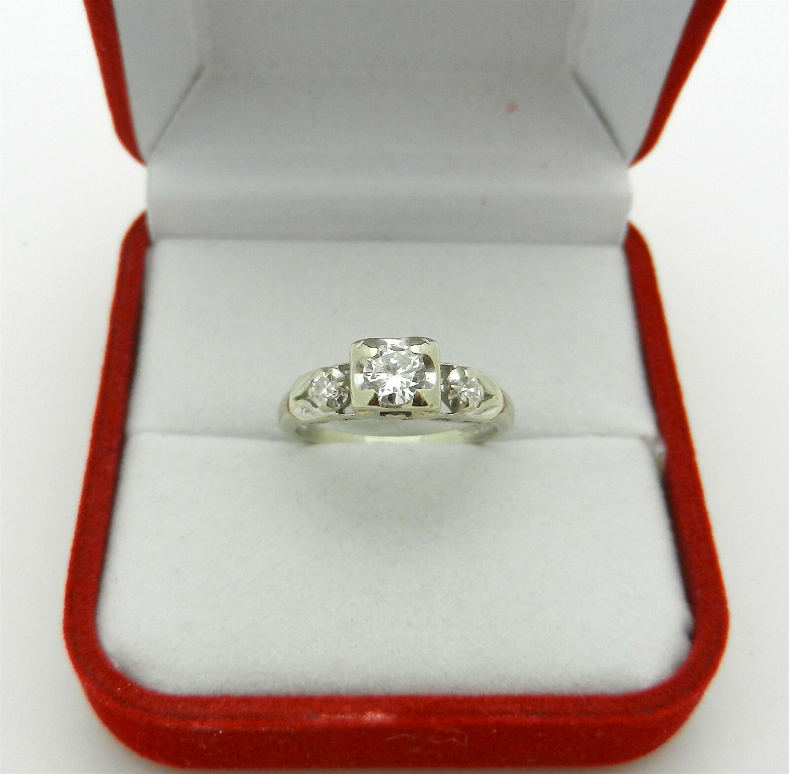 VINTAGE Art Deco solid 14k WHITE GOLD Diamonds Ring size 6